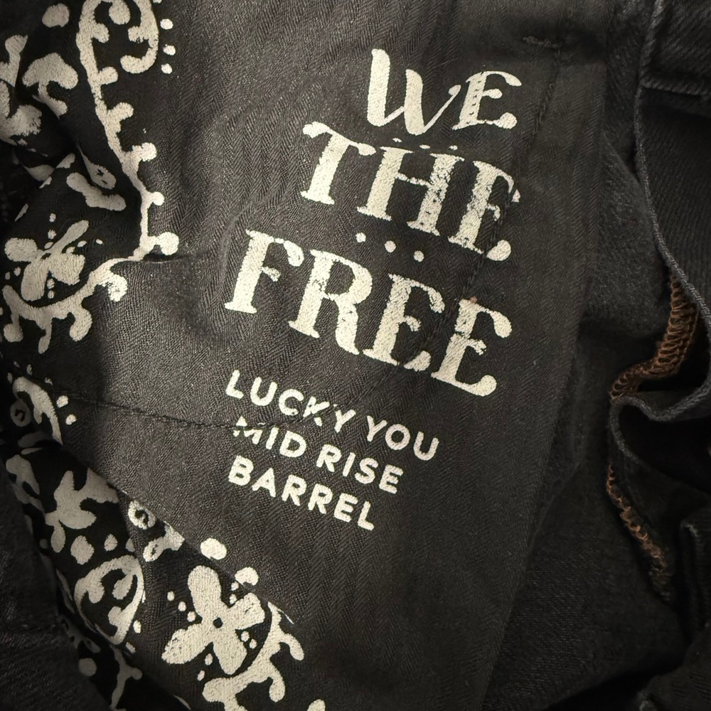 Free People We The Free Lucky You Barrel Jeans 29 Black Mid Rise Button Fly - Picture 8 of 9